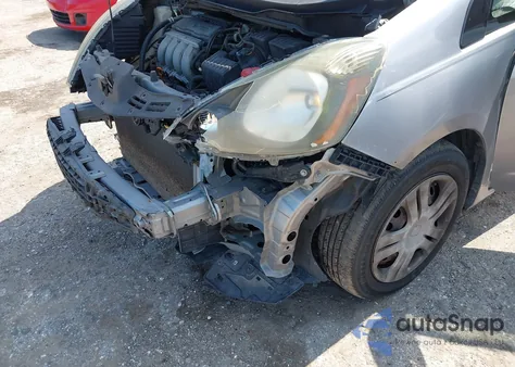 2009 Honda Fit z USA, uszkodzony, nr VIN JHMGE88269S061454